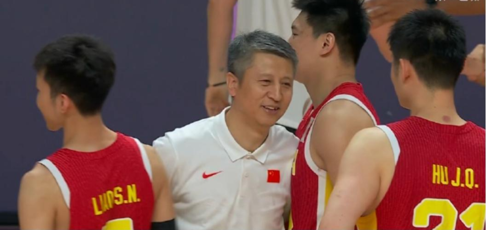 员拥抱致意, 线投射能力, YQ