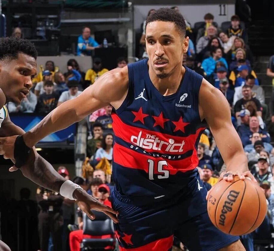 入一支强队, 尼克斯签下, 布罗格登九