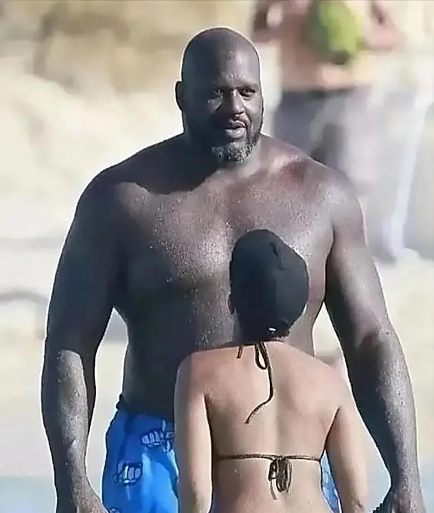 AA, 队闹掰, 在魔术队